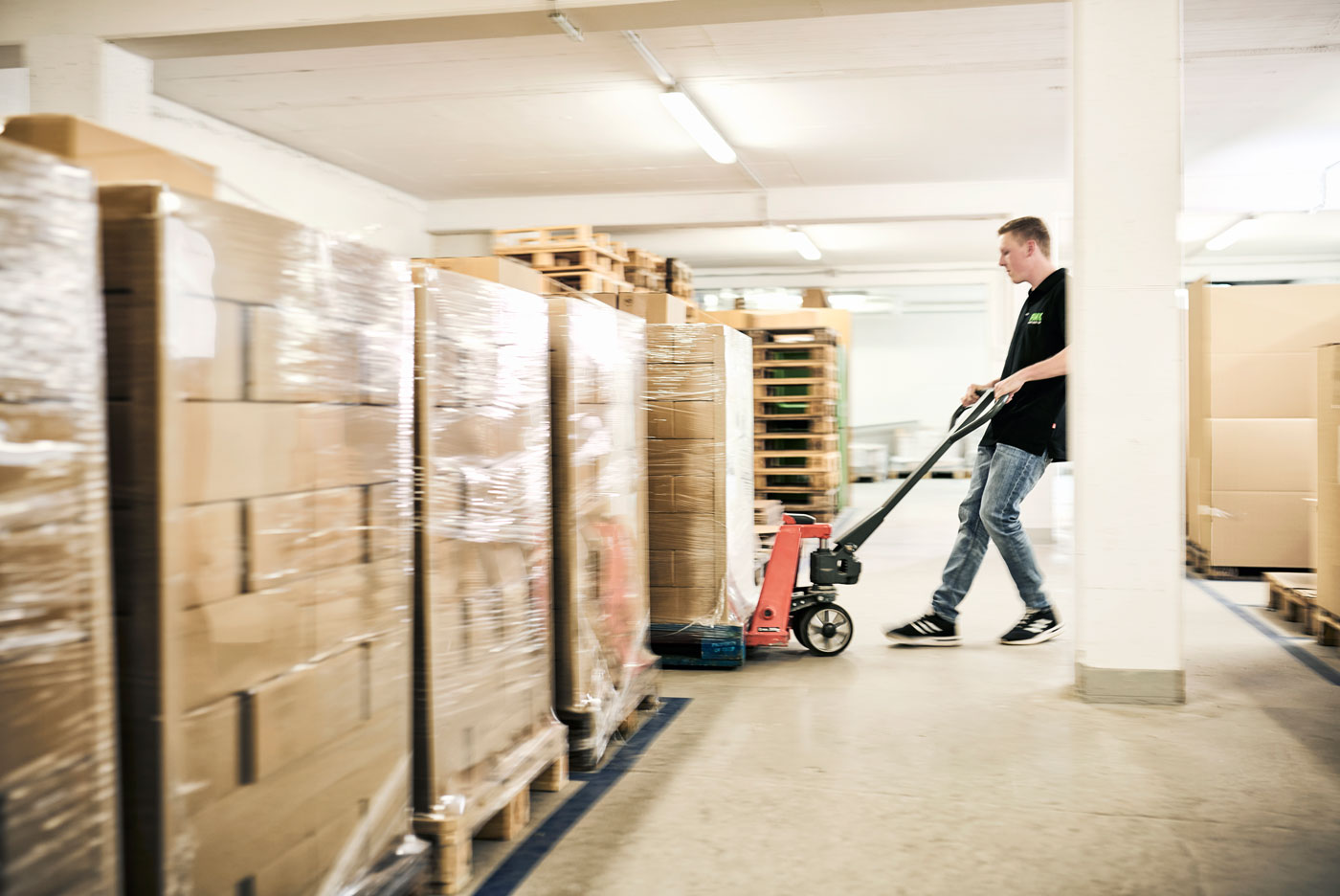 PMK Logistik-Team in Aktion PMK Logistik-Team in Aktion